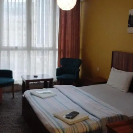 Ay * Κωνσταντινούπολη