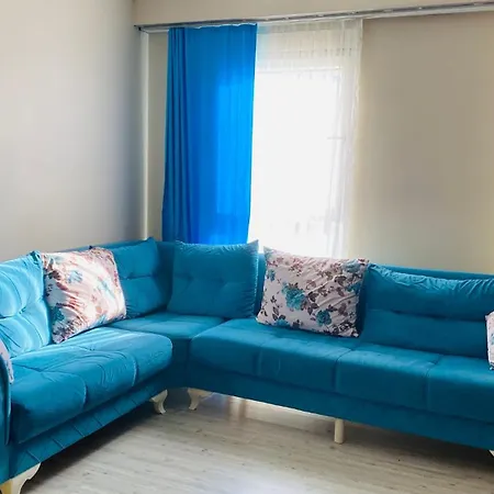 Ξενοδοχείο με διαμερίσματα Ay *