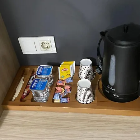 شقة فندقية Ay *